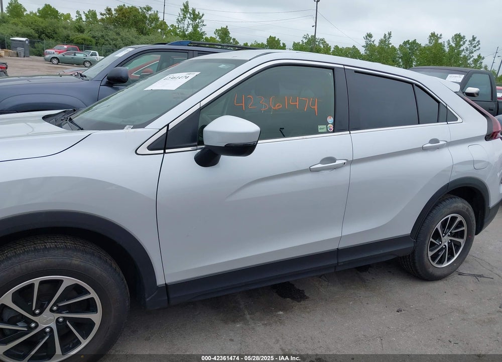 2022 MITSUBISHI ECLIPSE CROSS VIN: JA4ATUAA6NZ055799