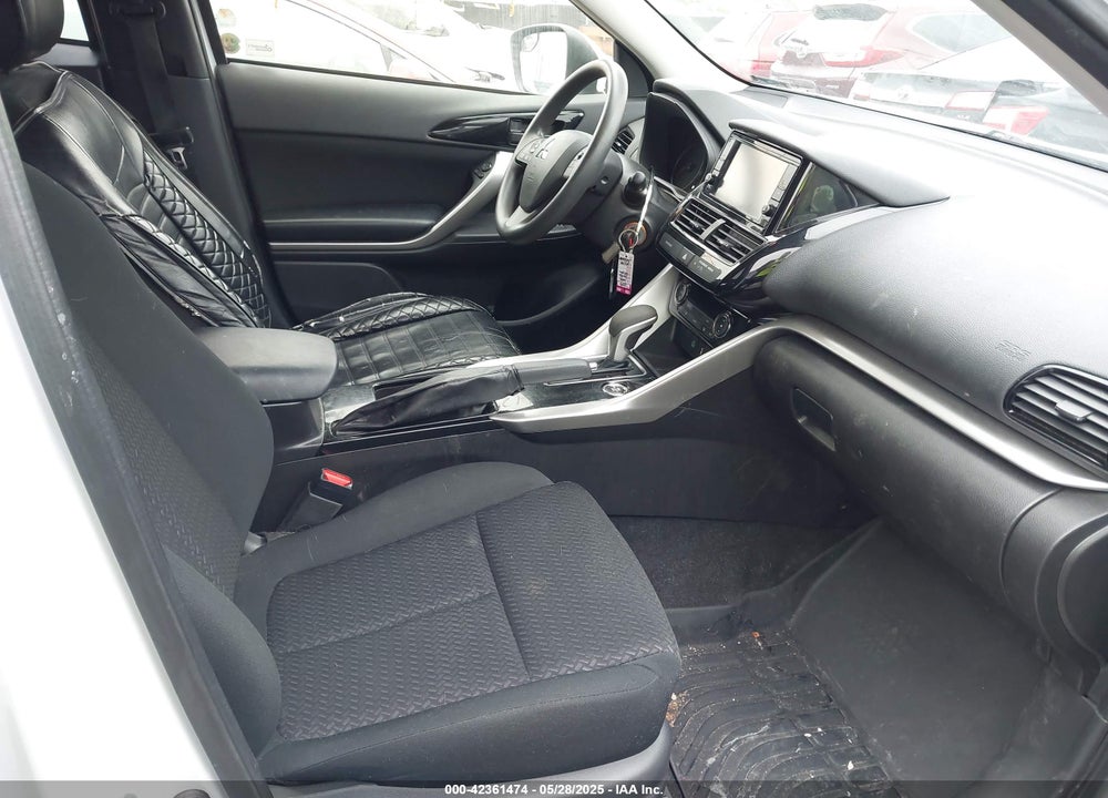 2022 MITSUBISHI ECLIPSE CROSS VIN: JA4ATUAA6NZ055799