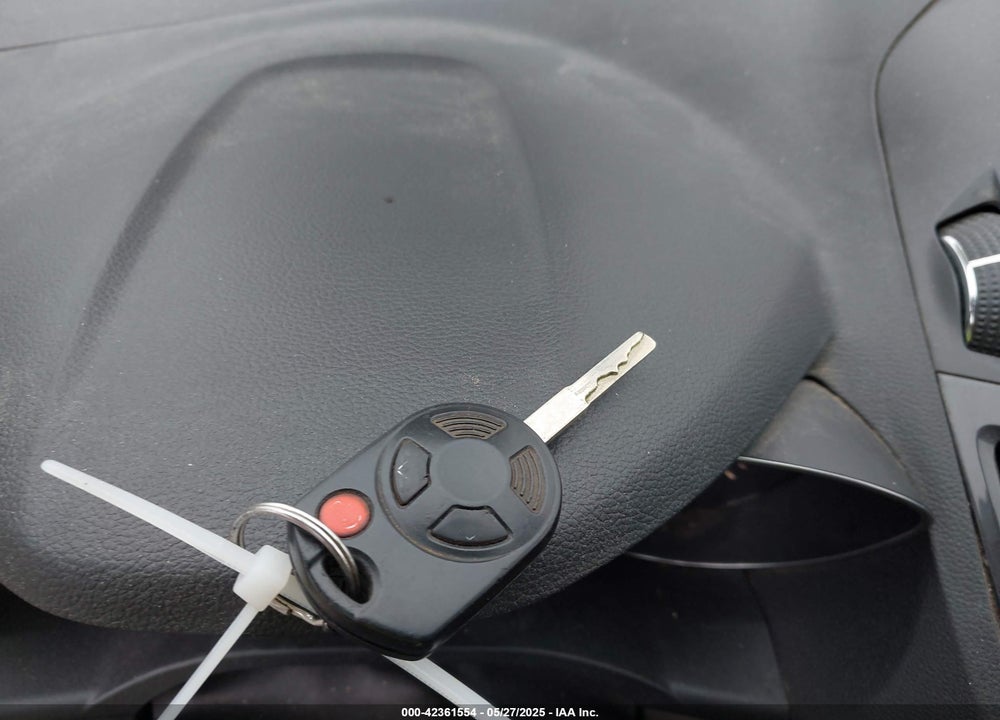 2013 FORD ESCAPE VIN: 1FMCU0HX7DUD48178