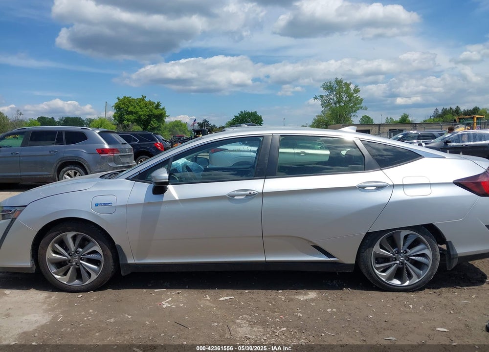 2018 HONDA CLARITY PLUG-IN HYBRID VIN: JHMZC5F14JC007026