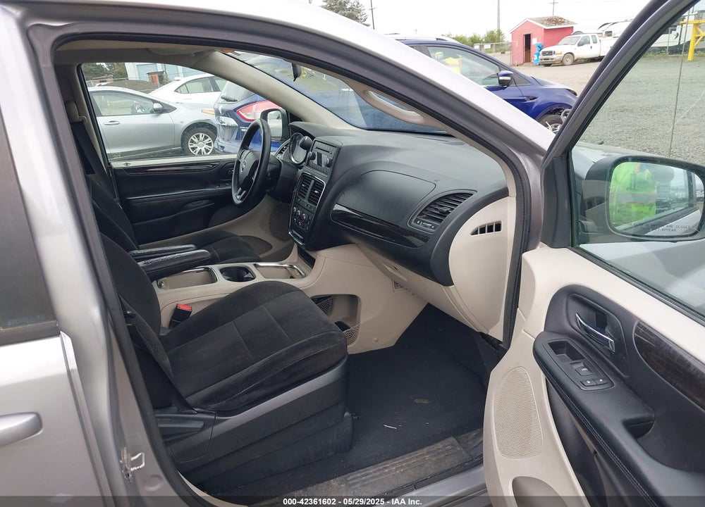 2013 DODGE GRAND CARAVAN SXT VIN: 2C4RDGCG3DR738416