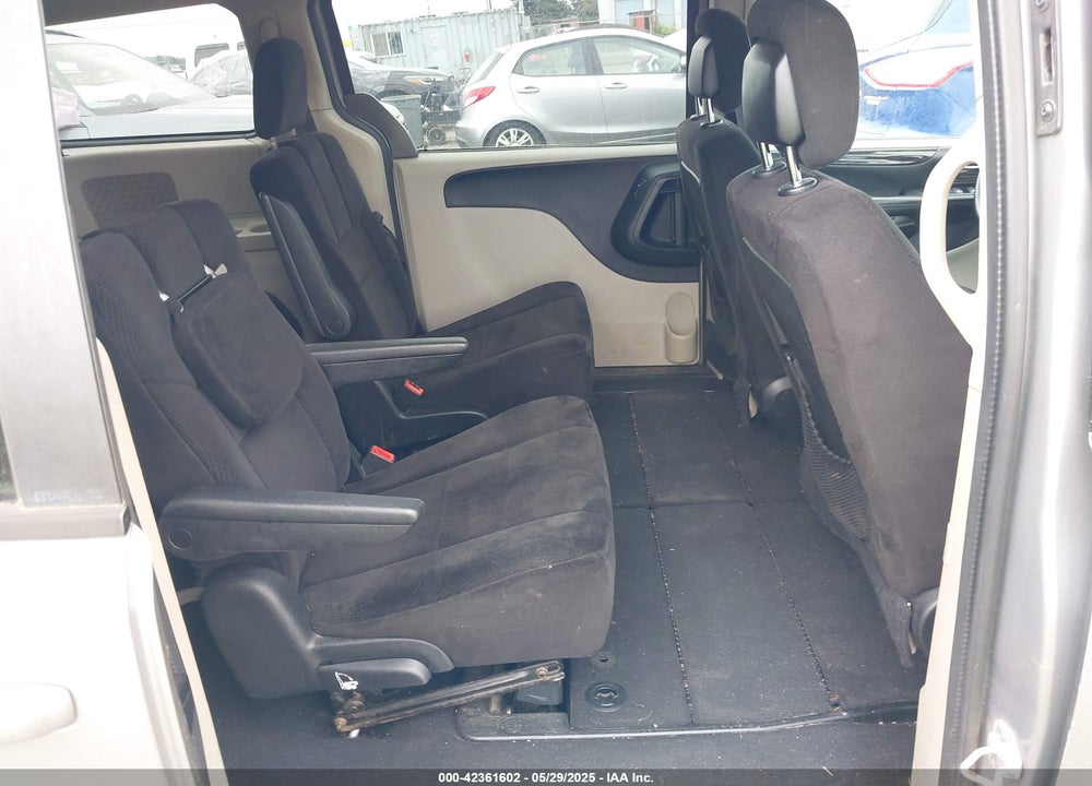 2013 DODGE GRAND CARAVAN SXT VIN: 2C4RDGCG3DR738416