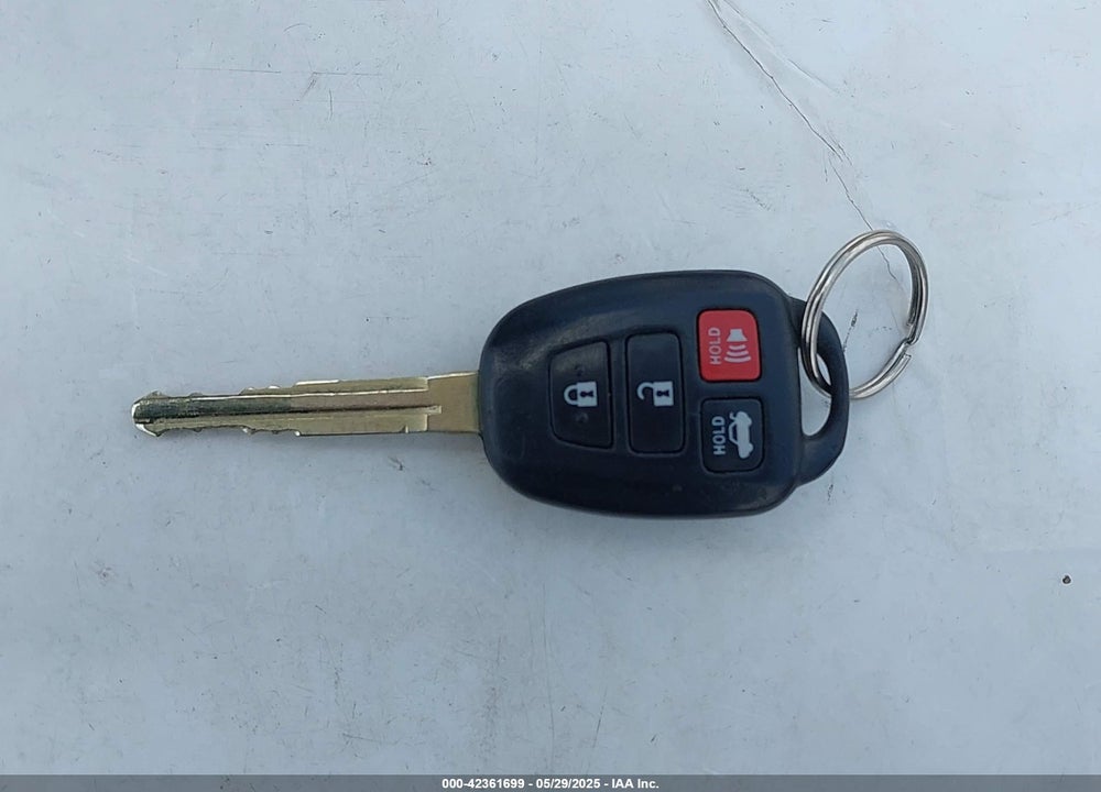 2016 TOYOTA CAMRY VIN: 4T1BF1FK7GU193235