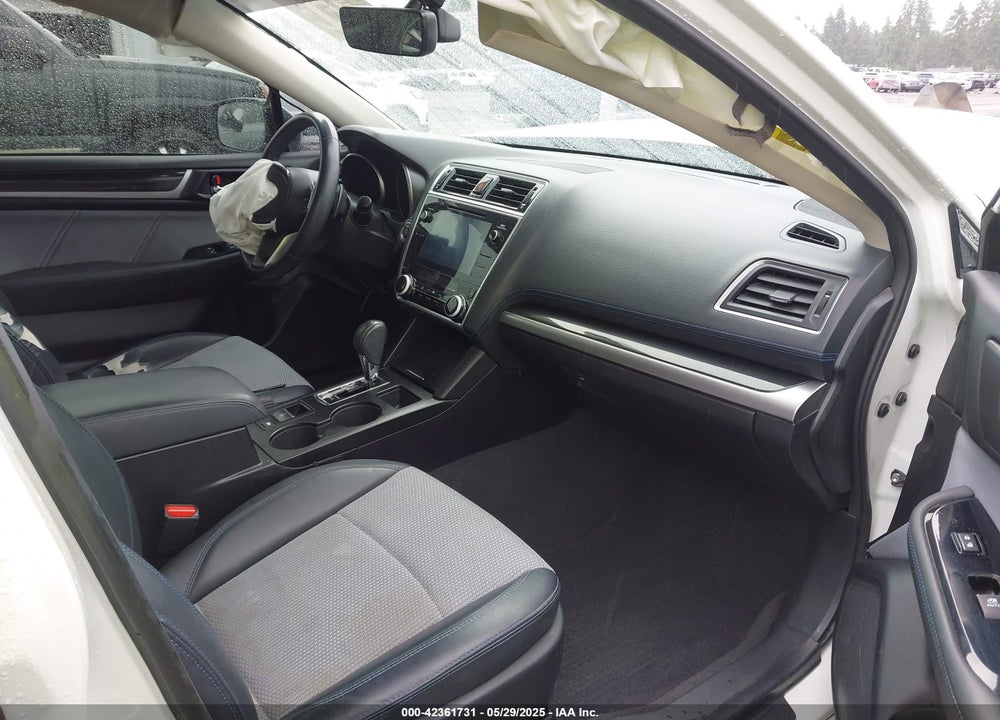 2018 SUBARU LEGACY 2.5I SPORT VIN: 4S3BNAS68J3014455