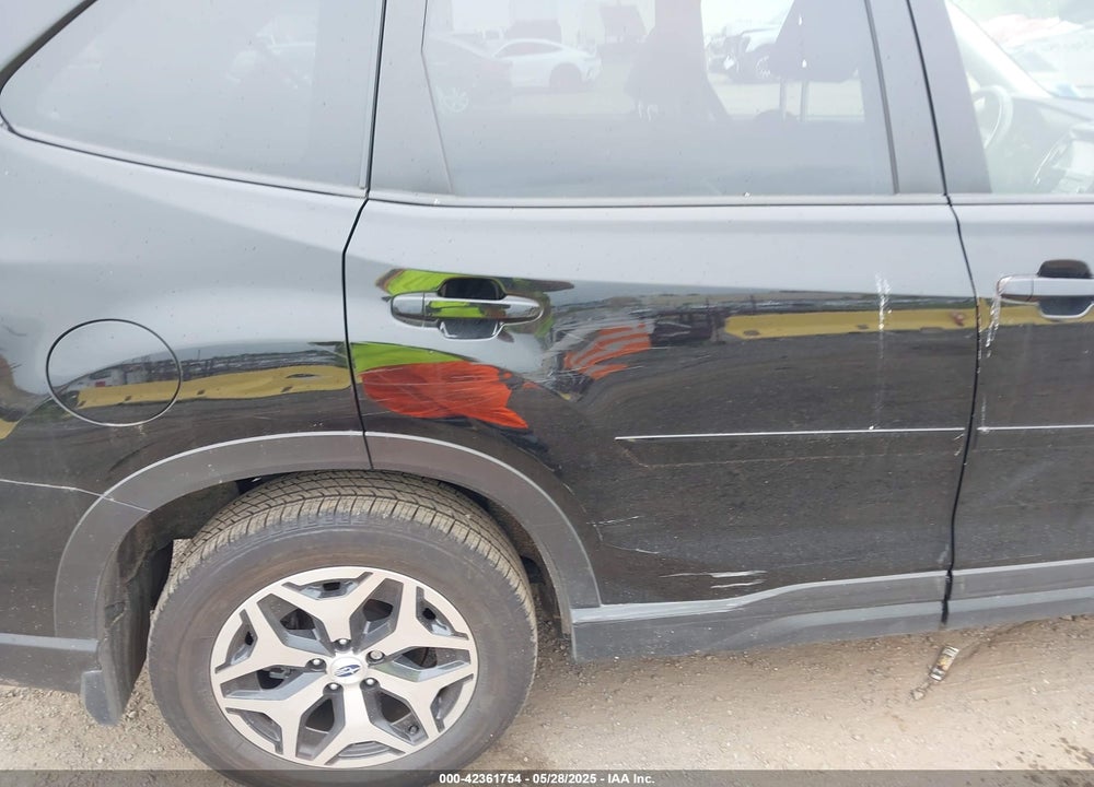 2023 SUBARU FORESTER VIN: JF2SKAEC6PH511494