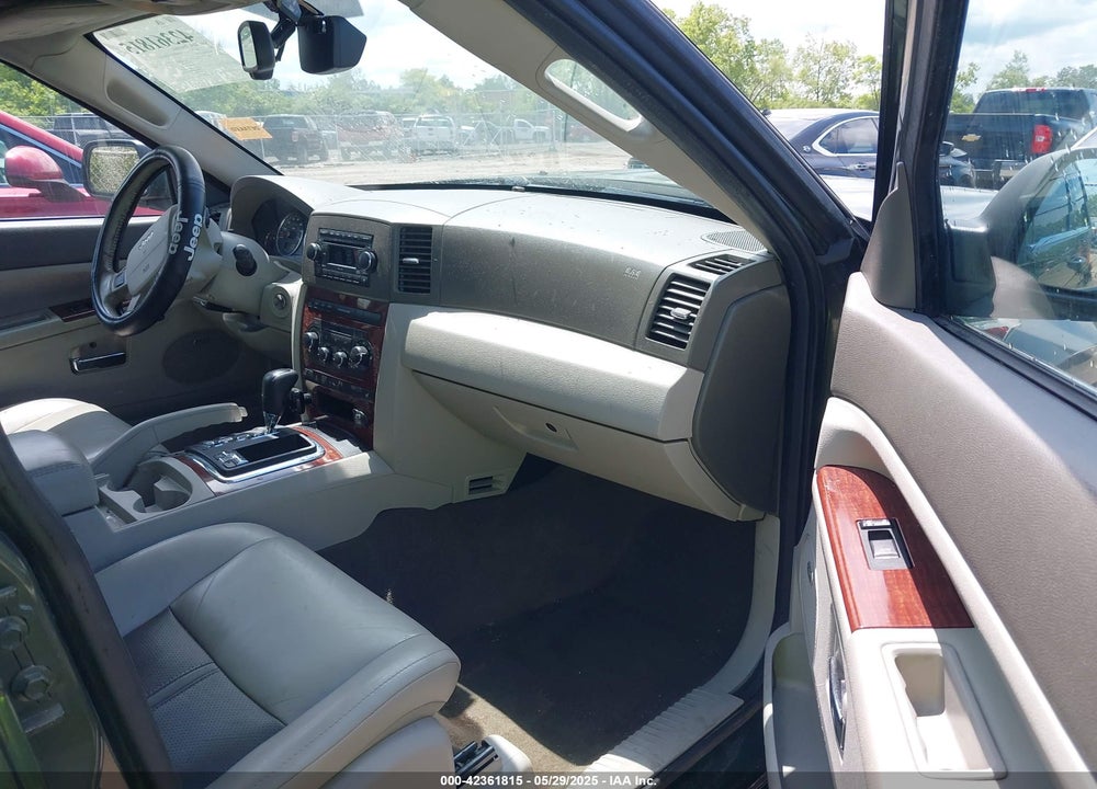 2007 JEEP GRAND CHEROKEE LIMITED VIN: 1J8HR58N87C525220