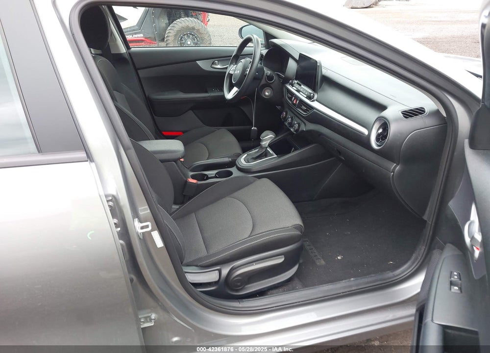 2022 KIA FORTE LXS VIN: 3KPF24AD8NE468263