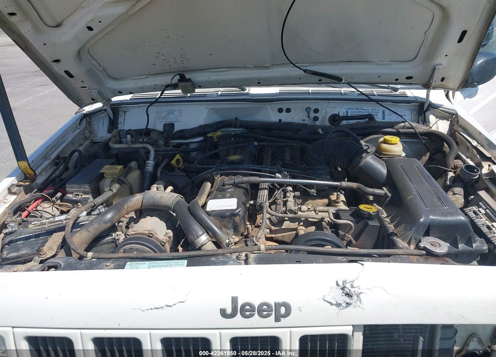 1998 JEEP CHEROKEE CLASSIC/SPORT VIN: 1J4FJ68S4WL227094