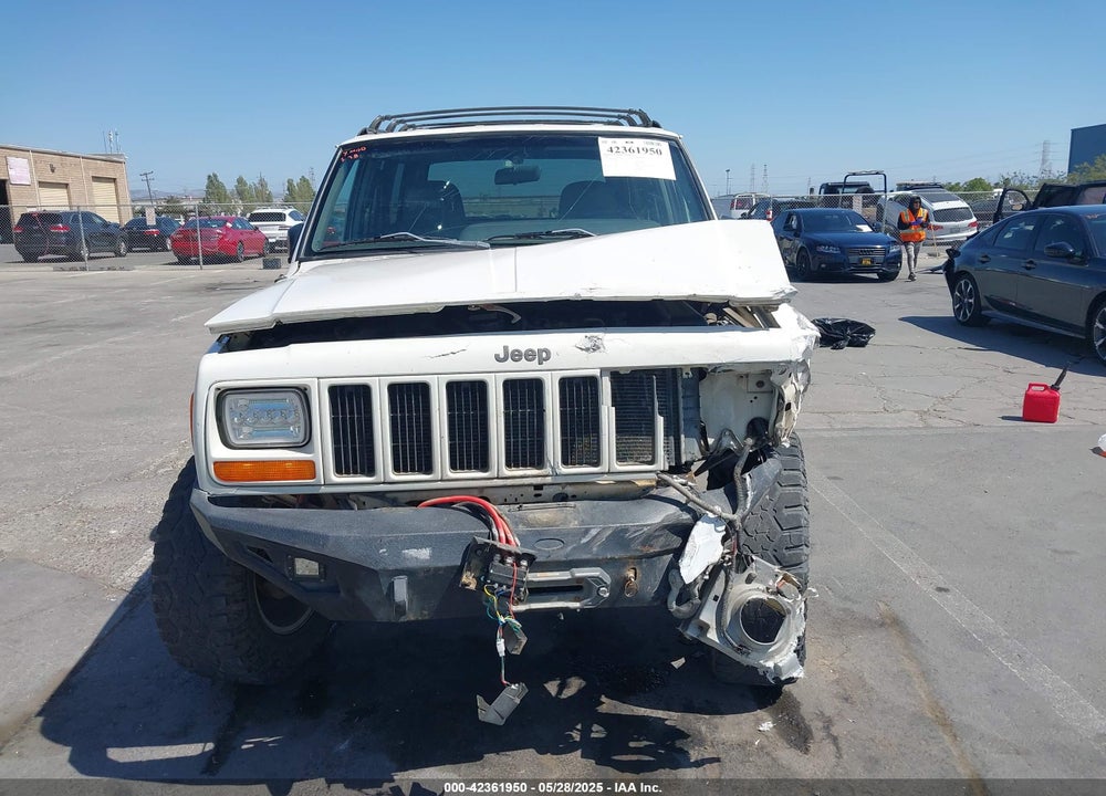 1998 JEEP CHEROKEE CLASSIC/SPORT VIN: 1J4FJ68S4WL227094