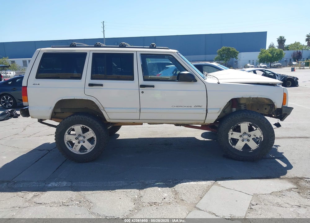 1998 JEEP CHEROKEE CLASSIC/SPORT VIN: 1J4FJ68S4WL227094