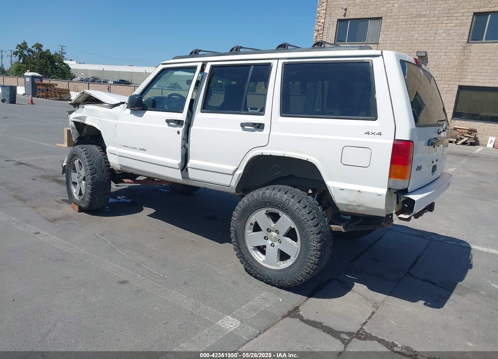 1998 JEEP CHEROKEE CLASSIC/SPORT VIN: 1J4FJ68S4WL227094
