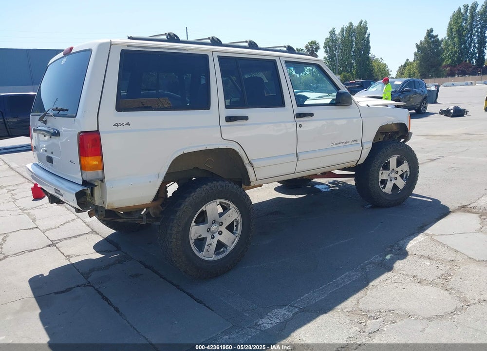 1998 JEEP CHEROKEE CLASSIC/SPORT VIN: 1J4FJ68S4WL227094