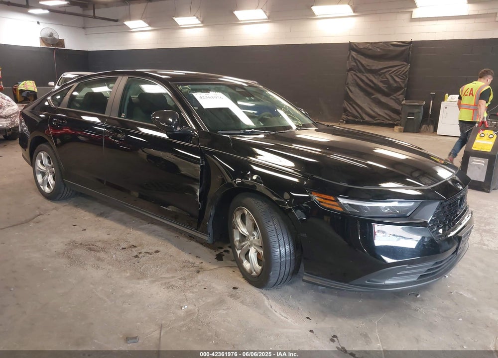 2024 HONDA ACCORD LX VIN: 1HGCY1F2XRA057383