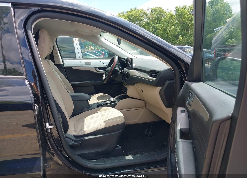2021 FORD ESCAPE SE VIN: 1FMCU9G64MUA38664