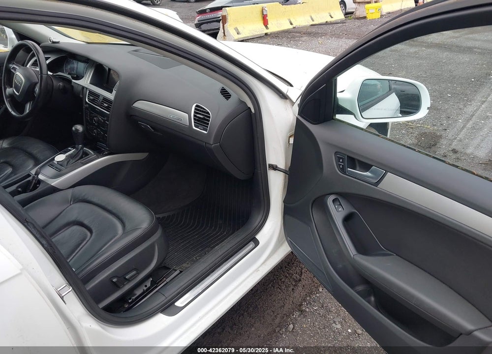 2011 AUDI A4 2.0T PREMIUM VIN: WAUBFAFL8BN037329