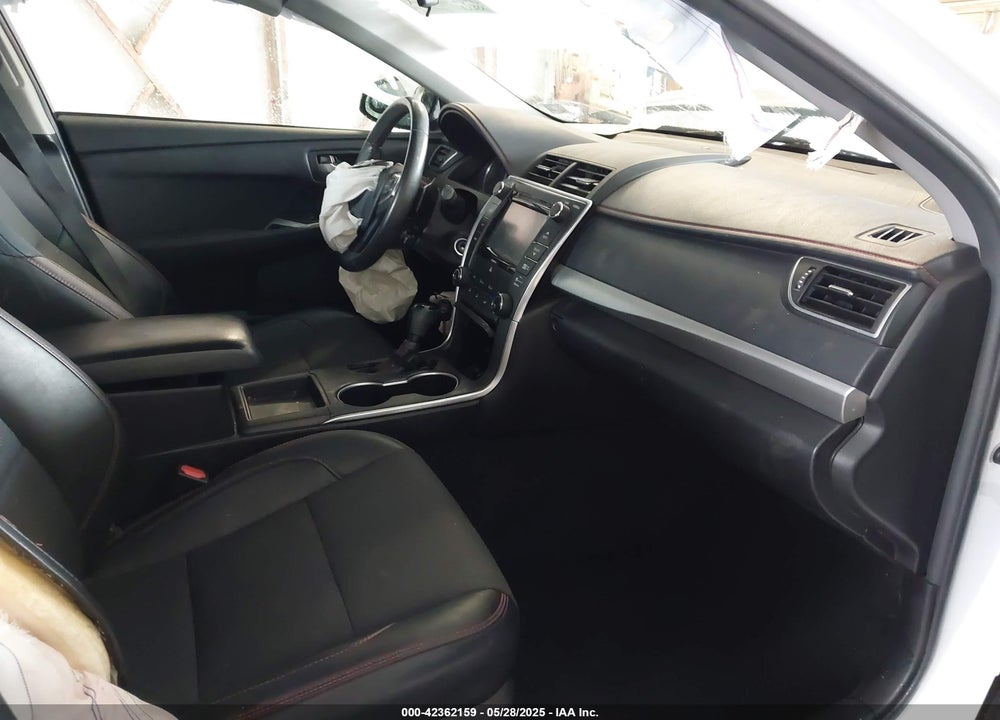 2016 TOYOTA CAMRY SE VIN: 4T1BF1FK7GU261467