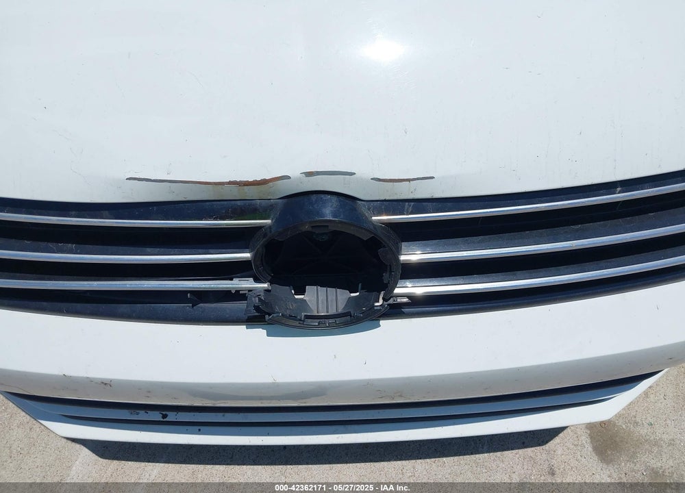 2017 VOLKSWAGEN JETTA VIN: 3VW2B7AJ5HM335697