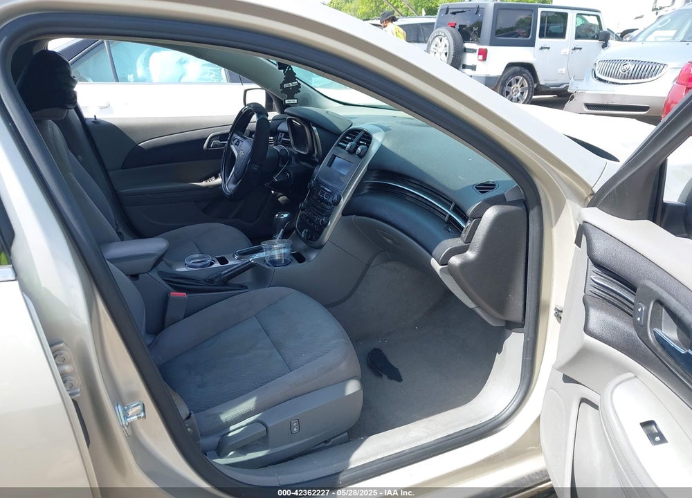 2015 CHEVROLET MALIBU VIN: 1G11B5SL4FF311626