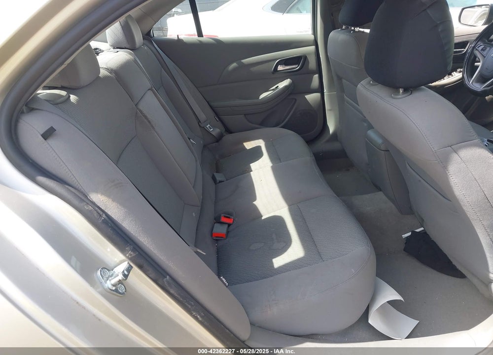 2015 CHEVROLET MALIBU VIN: 1G11B5SL4FF311626