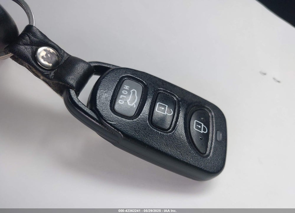 2020 HYUNDAI ELANTRA VIN: 5NPD74LF3LH541927