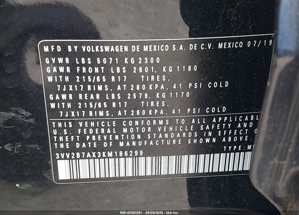 2019 VOLKSWAGEN TIGUAN VIN: 3VV2B7AX3KM186299