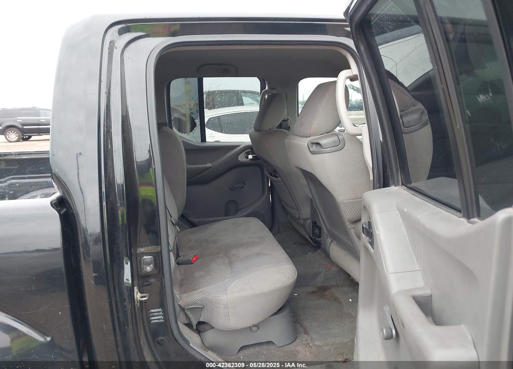 2011 NISSAN FRONTIER VIN: 1N6AD0ER7BC412933