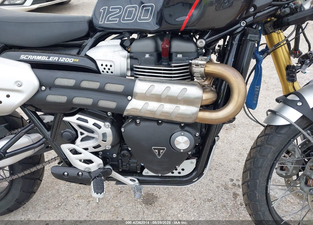 2025 TRIUMPH MOTORCYCLE SCRAMBLER 1200 XE VIN: SMTDS0HG9STCC0641