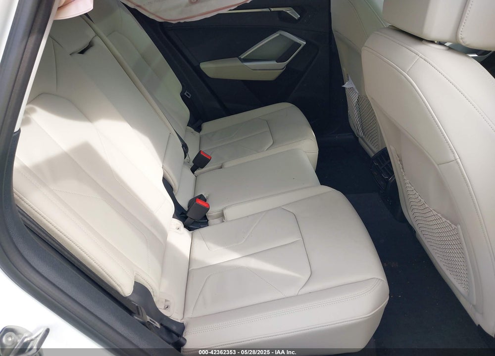 2022 AUDI Q3 VIN: WA1DECF38N1058326