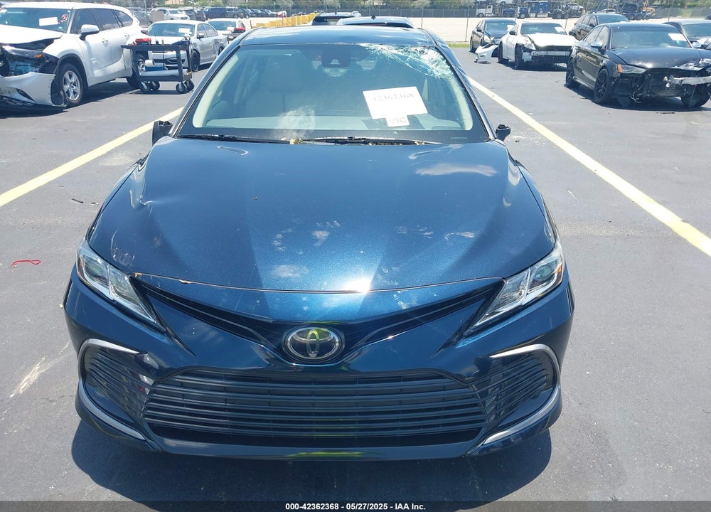 2021 TOYOTA CAMRY VIN: 4T1C11AK2MU455202