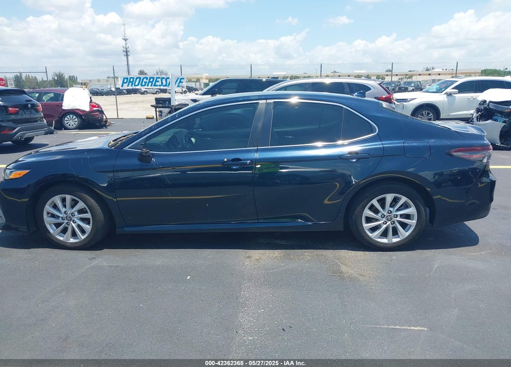 2021 TOYOTA CAMRY VIN: 4T1C11AK2MU455202