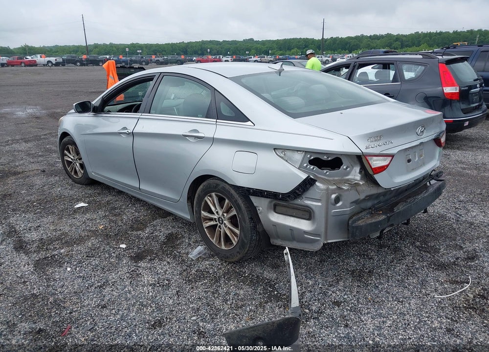 2013 HYUNDAI SONATA VIN: 5NPEB4AC1DH510236
