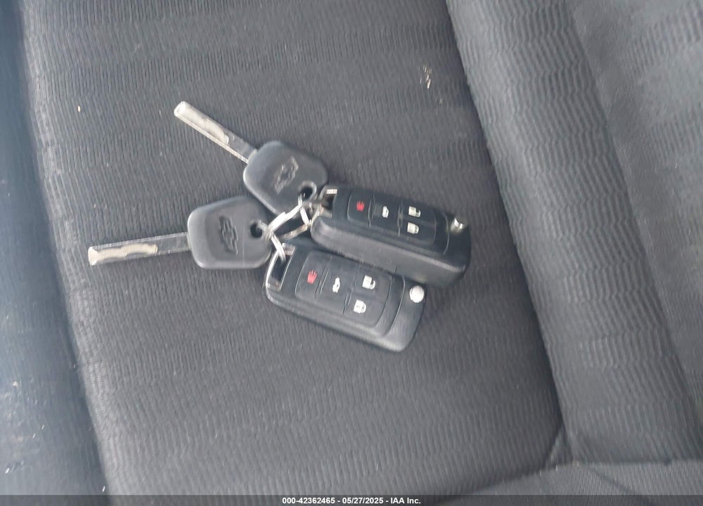 2015 CHEVROLET CAMARO VIN: 2G1FB1E36F9299756