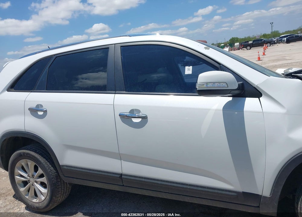 2015 KIA SORENTO EX V6 VIN: 5XYKU4A77FG648311