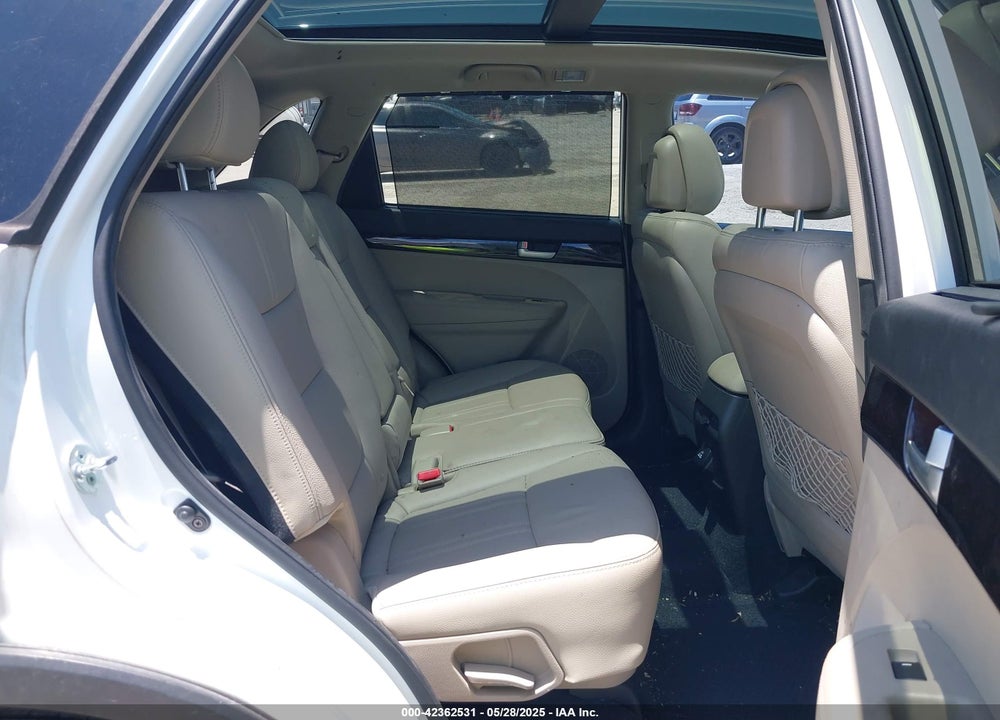 2015 KIA SORENTO EX V6 VIN: 5XYKU4A77FG648311
