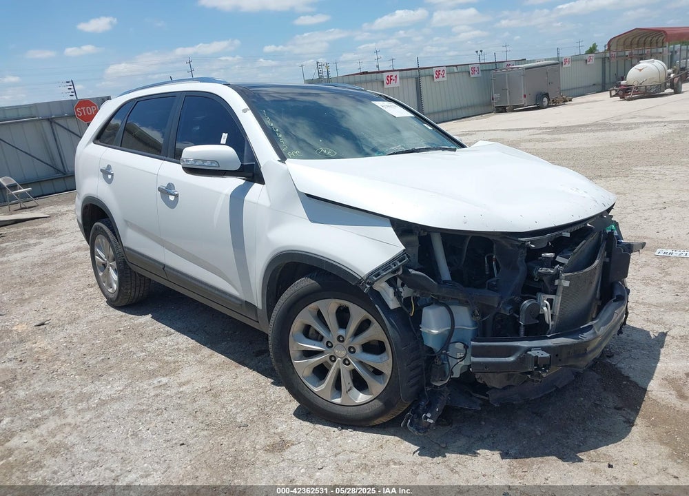2015 KIA SORENTO EX V6 VIN: 5XYKU4A77FG648311