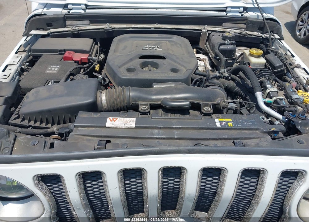 2018 JEEP WRANGLER UNLIMITED SPORT 4X4 VIN: 1C4HJXDN7JW232530