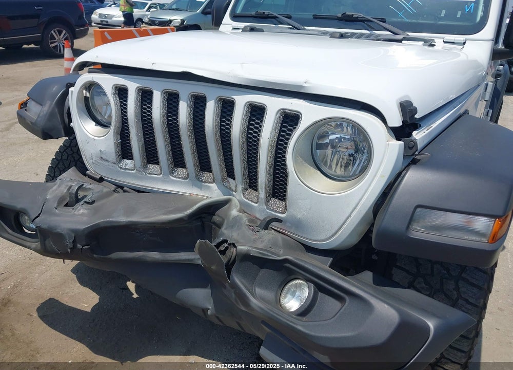 2018 JEEP WRANGLER UNLIMITED SPORT 4X4 VIN: 1C4HJXDN7JW232530