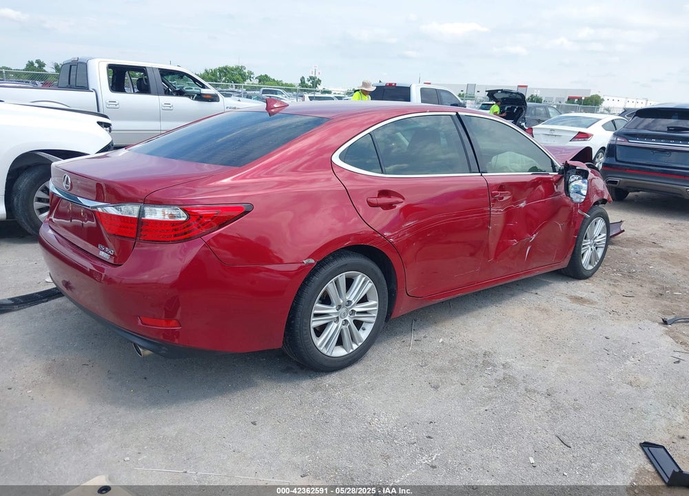 2015 LEXUS ES VIN: JTHBK1GG4F2209331