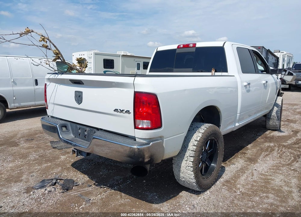 2015 RAM 2500 VIN: 3C6UR5DL4FG684782