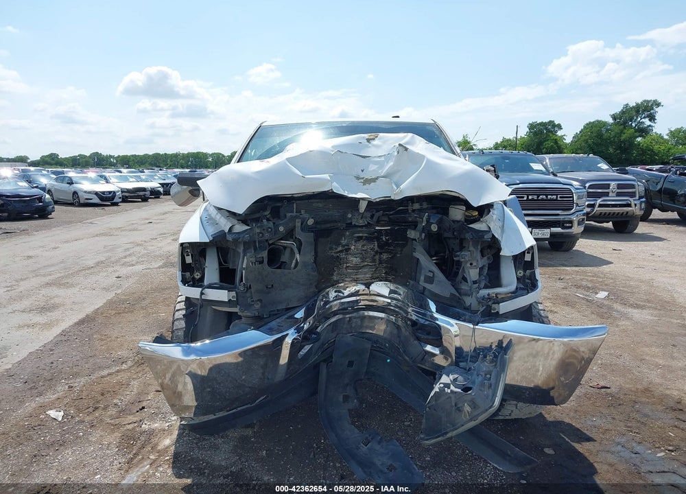 2015 RAM 2500 VIN: 3C6UR5DL4FG684782