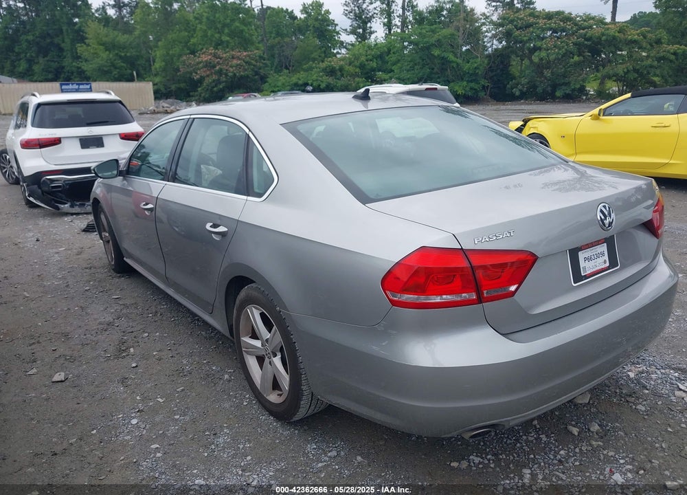 2012 VOLKSWAGEN PASSAT VIN: 1VWBP7A37CC002284