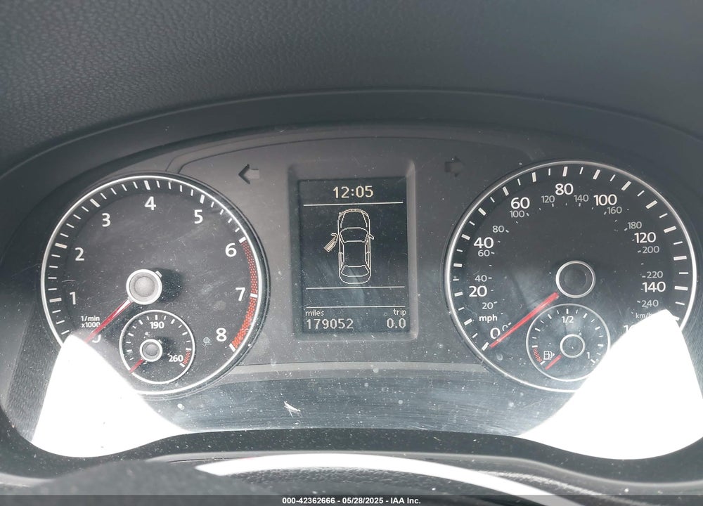 2012 VOLKSWAGEN PASSAT VIN: 1VWBP7A37CC002284