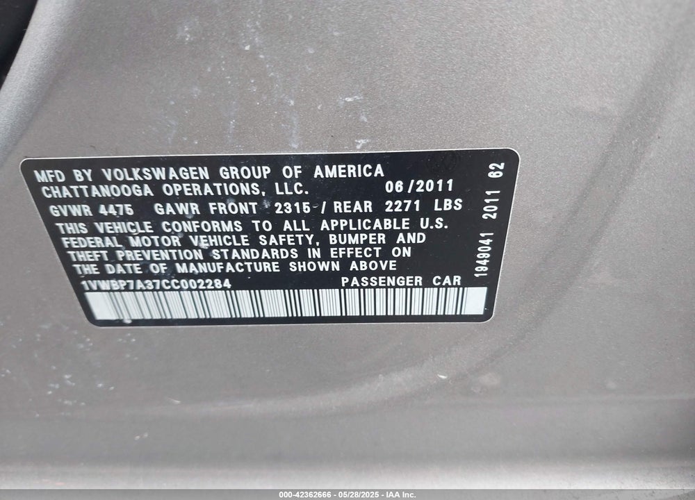2012 VOLKSWAGEN PASSAT VIN: 1VWBP7A37CC002284