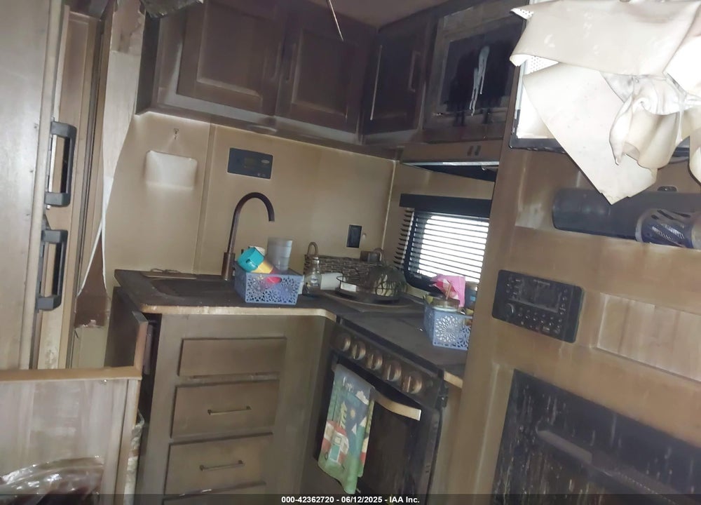 2022 ROCKWOOD OTHER VIN: 4X4TRLA20ND447149