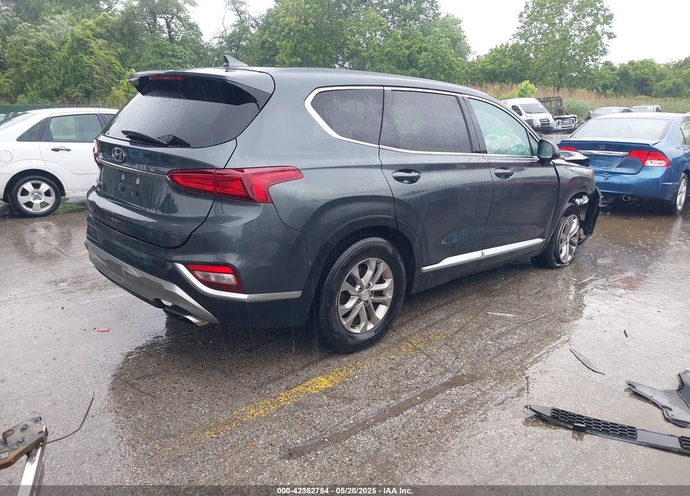 2020 HYUNDAI SANTA FE VIN: 5NMS33AD2LH261654