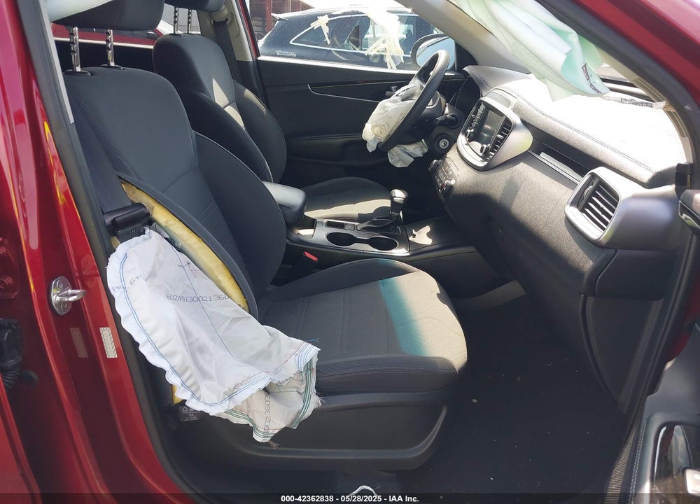 2020 KIA SORENTO 3.3L LX VIN: 5XYPG4A58LG625918