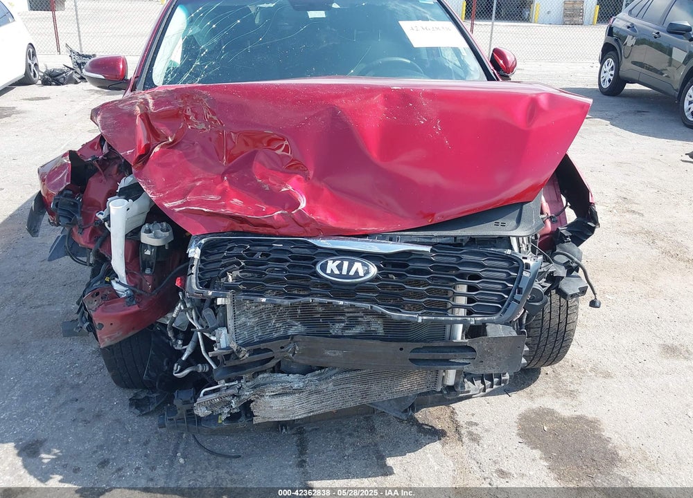 2020 KIA SORENTO 3.3L LX VIN: 5XYPG4A58LG625918
