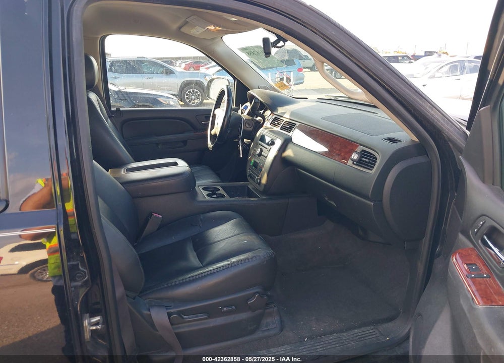 2014 GMC YUKON VIN: 1GKS1KE03ER100689