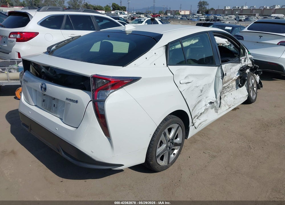 2018 TOYOTA PRIUS VIN: JTDKARFU1J3054962