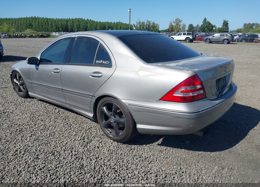2005 MERCEDES-BENZ C 230 KOMPRESSOR SPORT VIN: WDBRF40J45F724055